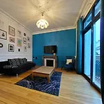 Equipe - Centre-ville Apartment