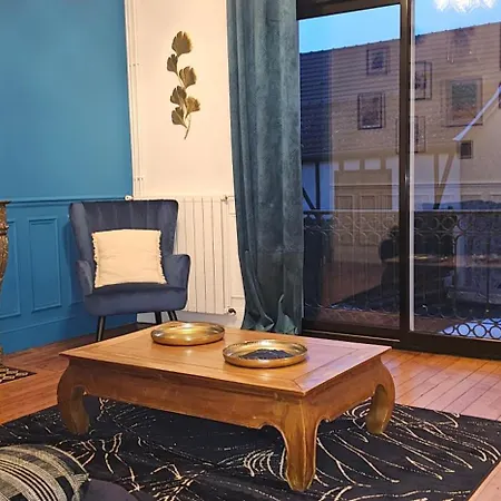 Equipe - Centre-ville Apartment